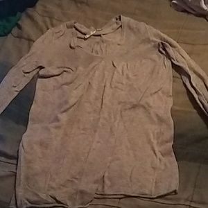 Long sleeve grey shirt